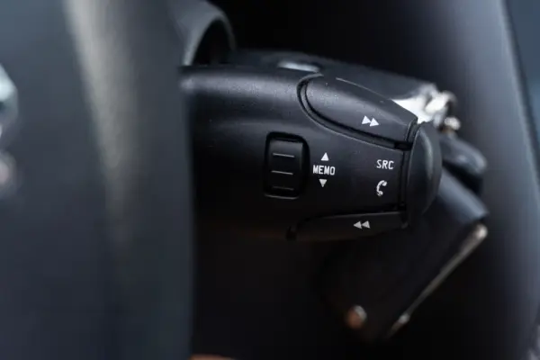 Peugeot 3008 1.6 HDi Allure 25