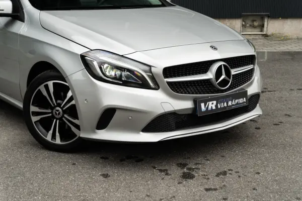Mercedes-Benz A 180 d Style Plus Aut. 26