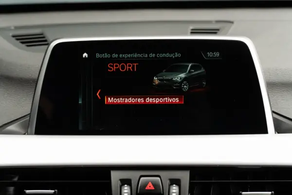 BMW X1 16 d sDrive Advantage 19