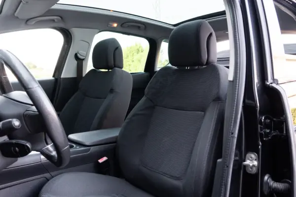 Peugeot 3008 1.6 HDi Allure 8