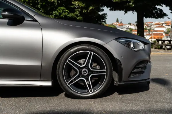 Mercedes-Benz CLA 180 d 7G-DCT AMG Line 36