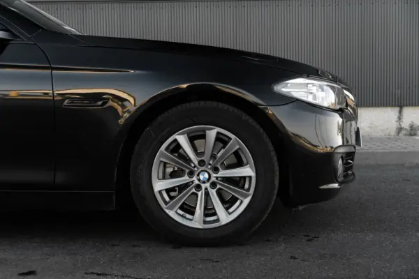 BMW 520 d Line Luxury 37