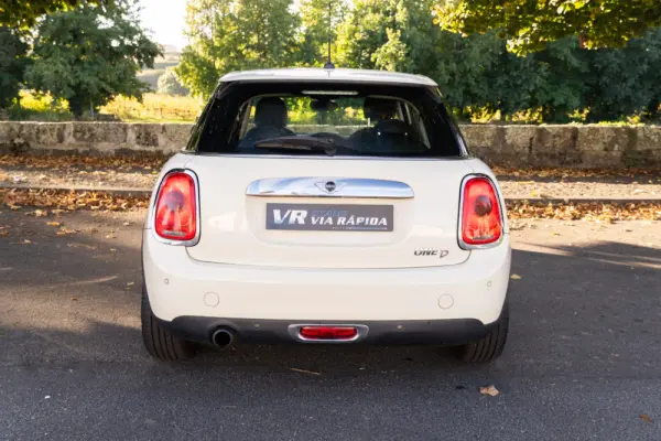 MINI 5 Portas One D 5