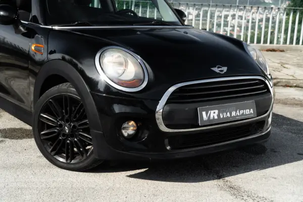 MINI 3 Portas Cooper 25