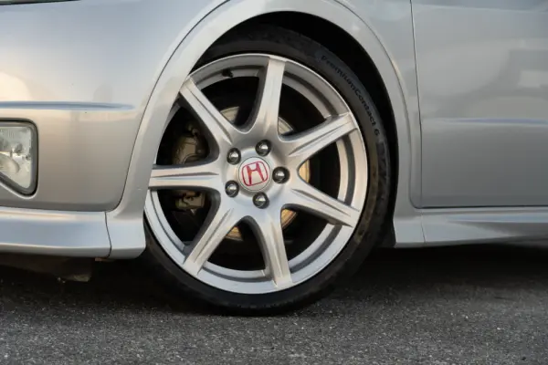 Honda Civic 2.0 Type-R 21