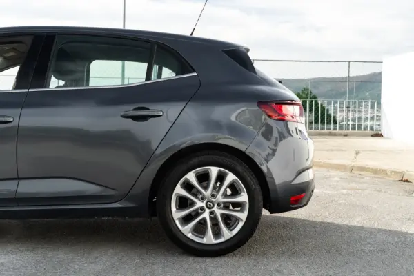 Renault Mégane 1.5 dCi Comfort SS 31