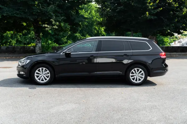 Volkswagen Passat Variant 1.6 TDI Confortline DSG 28