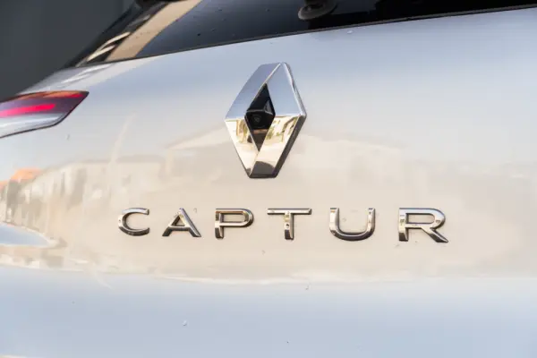 Renault Captur 1.6 E-Tech Plug-In Intens 35