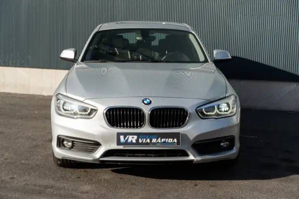 BMW 116 d Line Sport 2