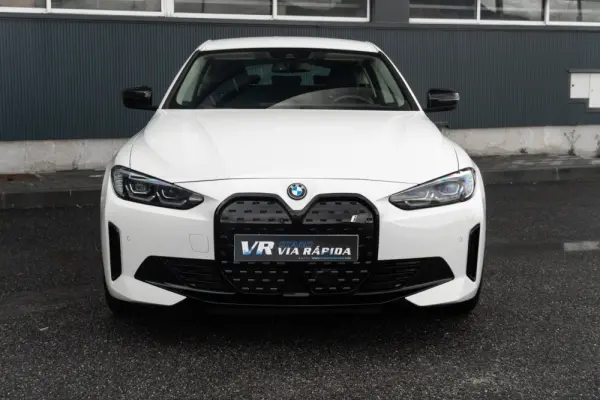 BMW i4 eDrive40 2