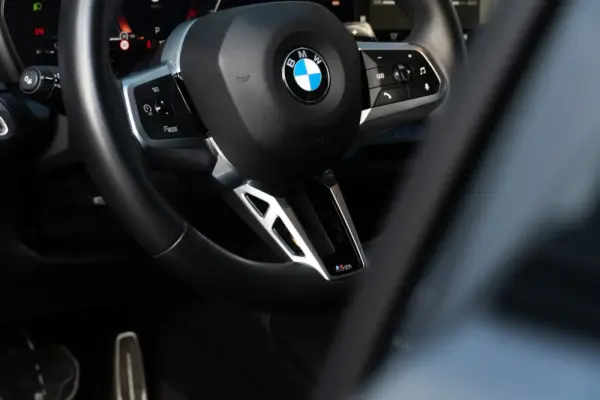 BMW 116 Pack Desportivo M 12