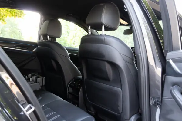 BMW 520 e Pack M 30