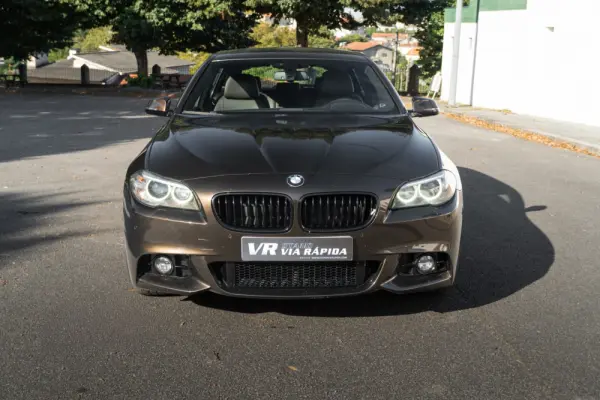 BMW 525 d Pack M Auto 2