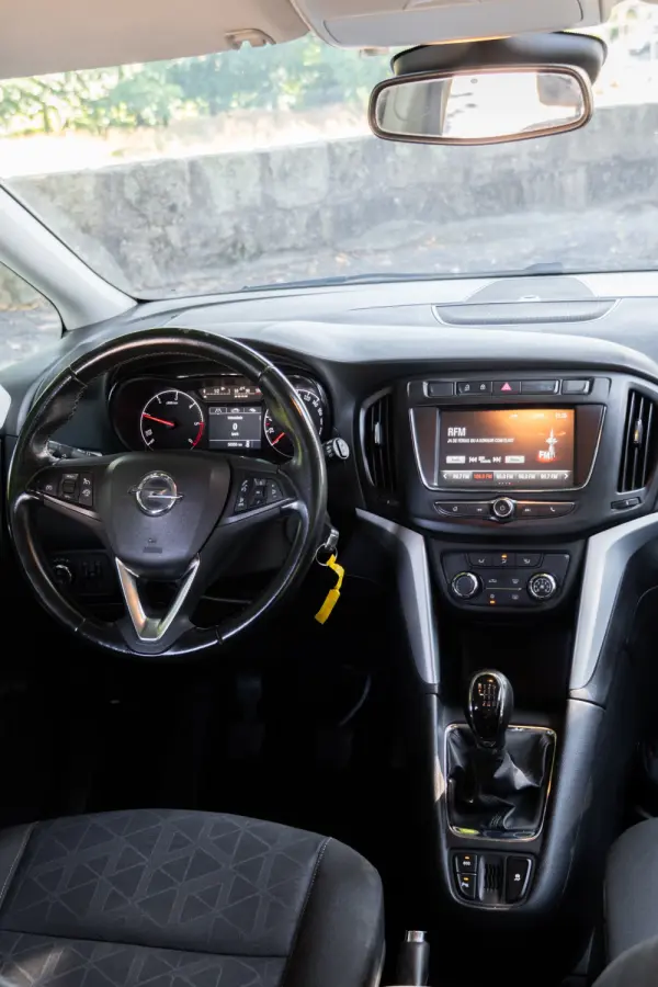 Opel Zafira 1.6 CDTi 120 Anos S/S 11