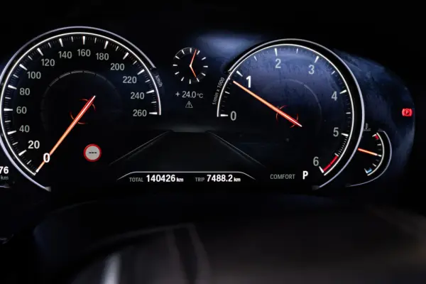 BMW 520 d ED Line Luxury 11