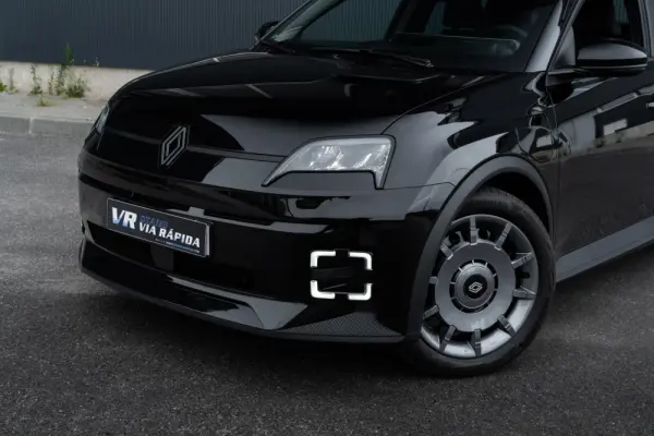 Renault 5 E-Tech 40 kWh Evolution Autonomia Urbana 19