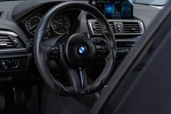 BMW 116 d Line Sport Shadow 34