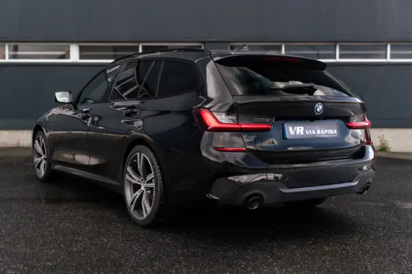 BMW 330 e Pack M Auto 6