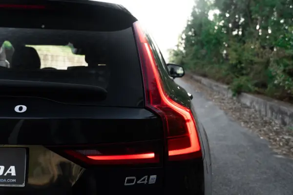 Volvo V90 2.0 D4 R-Design Geartronic 35