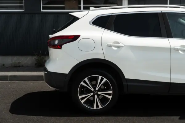 Nissan Qashqai 1.5 dCi N-Connecta J18 28