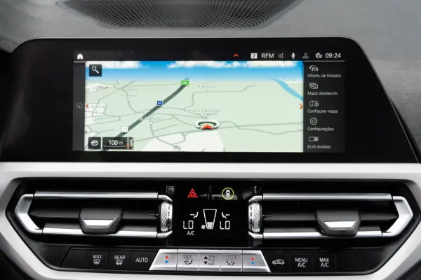 BMW 330 e Line Luxury Auto 15