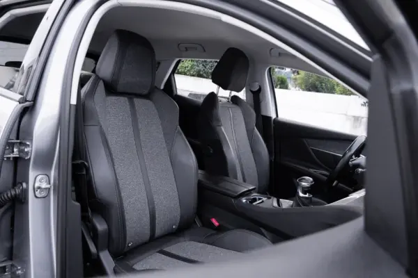 Peugeot 3008 1.6 BlueHDi GT Line 22