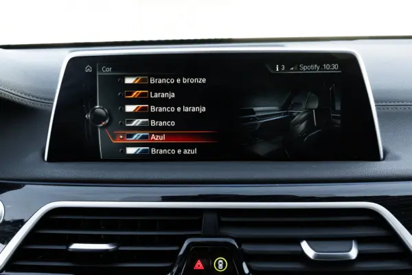 BMW 730 d Pack M Auto 19