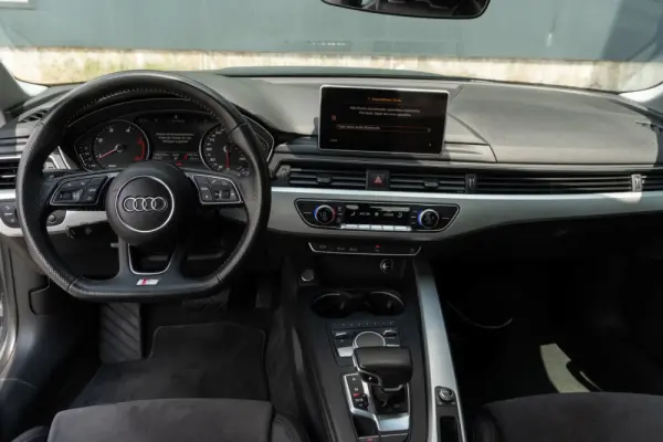Audi A5 2.0 TDI S-line S tronic 7