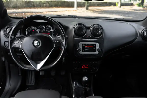 Alfa Romeo MiTo 1.3 JTDM Distinctive 10