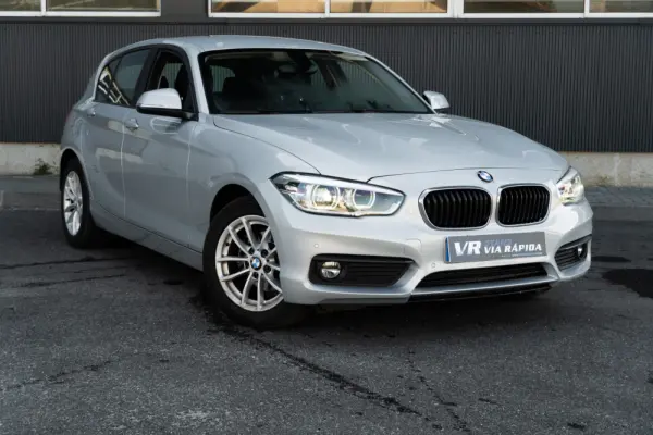 BMW 116 d Line Sport 3