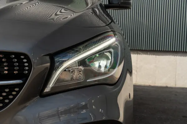 Mercedes-Benz CLA 180 d Shooting Brake AMG Line 33
