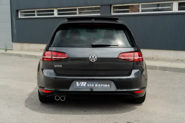 Volkswagen Golf 2.0 TDi GTD DSG 5