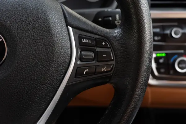 BMW 320 d xDrive Line Luxury 38