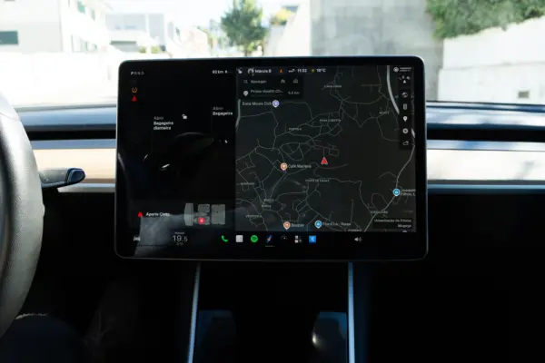 Tesla Model 3 Standard Range Plus RWD 13