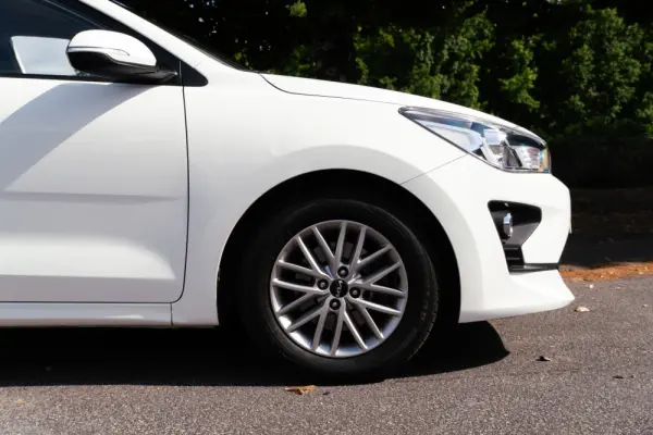 Kia Rio 1.0 T-GDi Wave 26