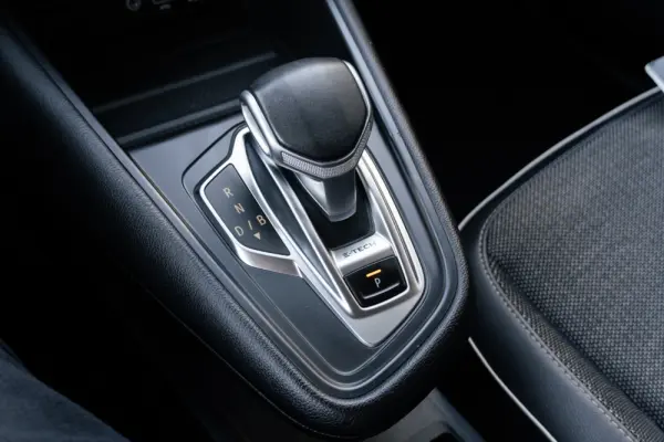 Renault Captur 1.6 E-Tech Plug-In Intens 22