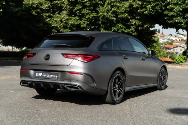 Mercedes-Benz CLA 180 d 7G-DCT AMG Line 4