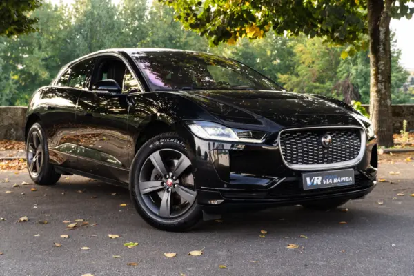 Jaguar I-Pace EV400 AWD HSE 3