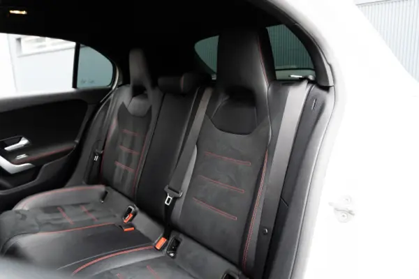 Mercedes-Benz A 180 d AMG Line Aut. 9