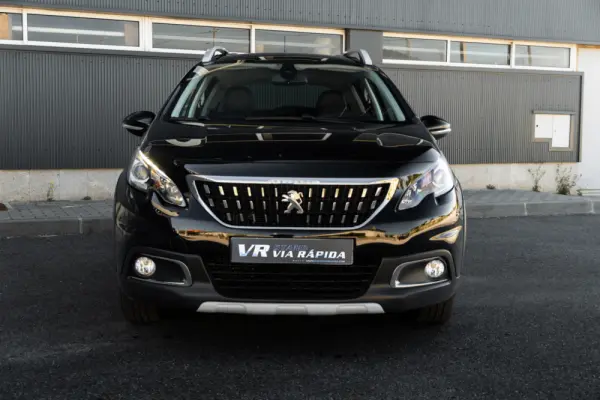 Peugeot 2008 1.2 PureTech Allure 2