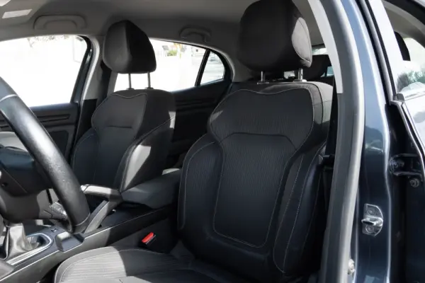 Renault Mégane 1.5 dCi Comfort SS 8