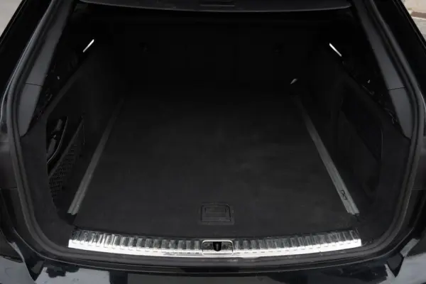 Audi A6 Avant 40 TDI S tronic 48