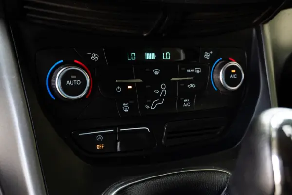Ford Kuga 1.5 TDCi EcoBlue Titanium 19