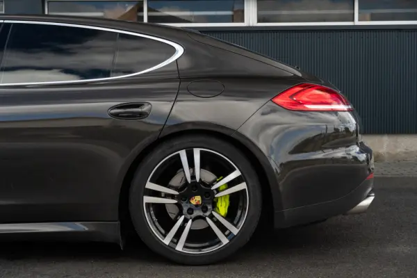 Porsche Panamera S E-Hybrid 43