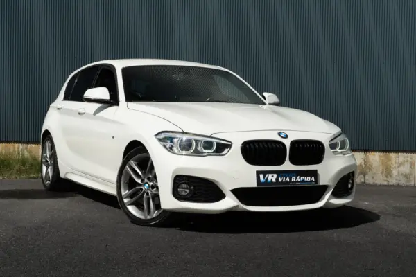 BMW 116 d Pack M Auto 3