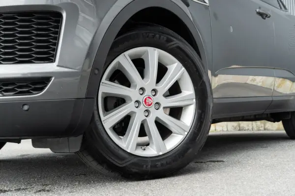Jaguar E-Pace 2.0 i4D SE 20