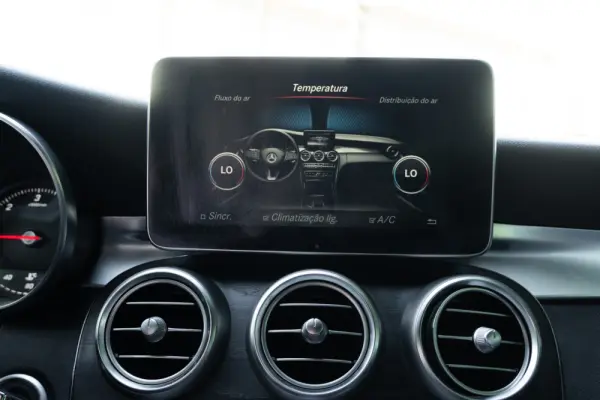 Mercedes-Benz C 250 BlueTEC AMG Line Aut. 15