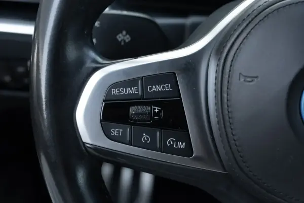 BMW i4 eDrive40 Pack Desportivo M 37