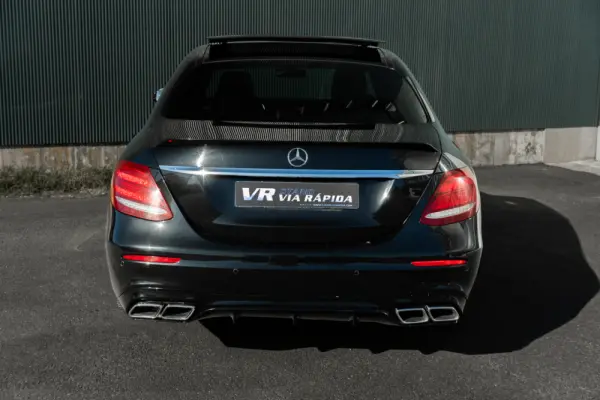 Mercedes-Benz E 220 d Avantgarde 5