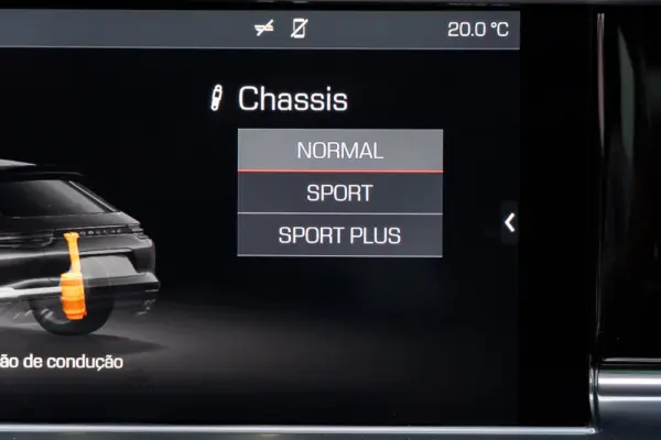 Porsche Panamera Sport Turismo 4 E-Hybrid Platinum Edition PDLS 18